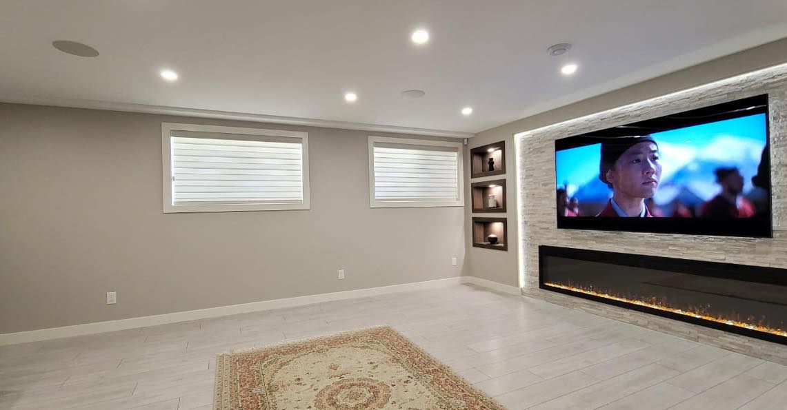 Custom Room Darkening Zebra Blinds: Combining Functionality and Aesthetics 4