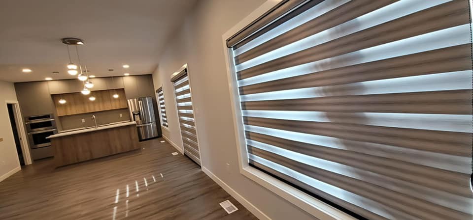 Custom Light Filtering Smart Blinds: The Perfect Solution for Multifunctional Rooms